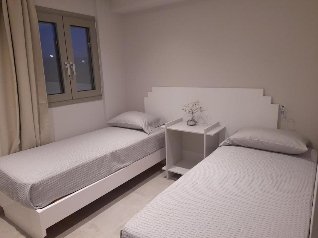 Evalia Apartments ヘルソニソス エクステリア 写真