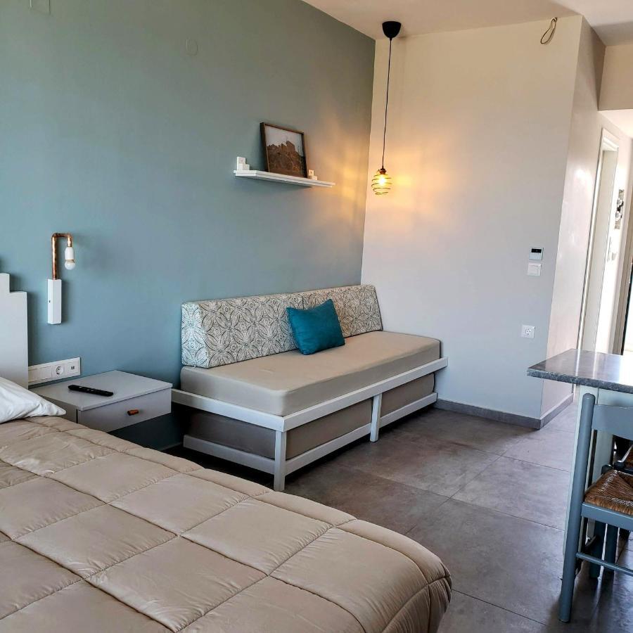 Evalia Apartments ヘルソニソス エクステリア 写真