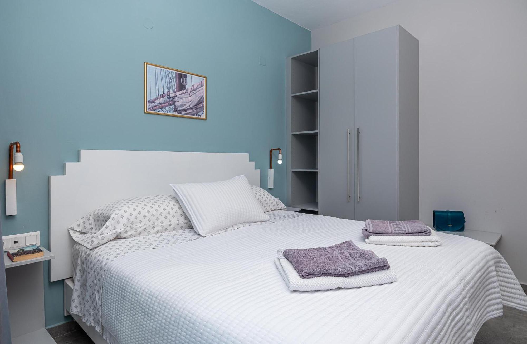 Evalia Apartments ヘルソニソス エクステリア 写真
