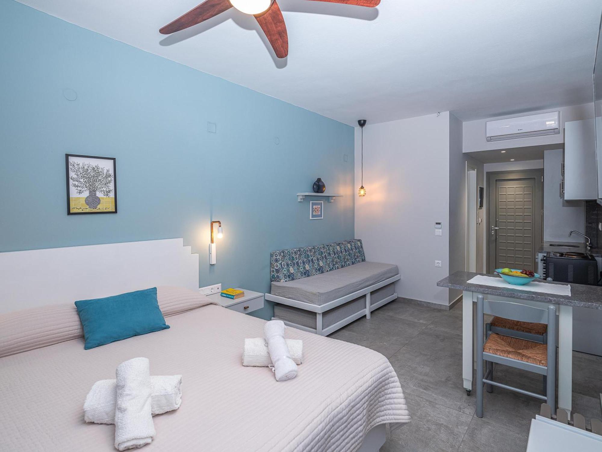 Evalia Apartments ヘルソニソス エクステリア 写真