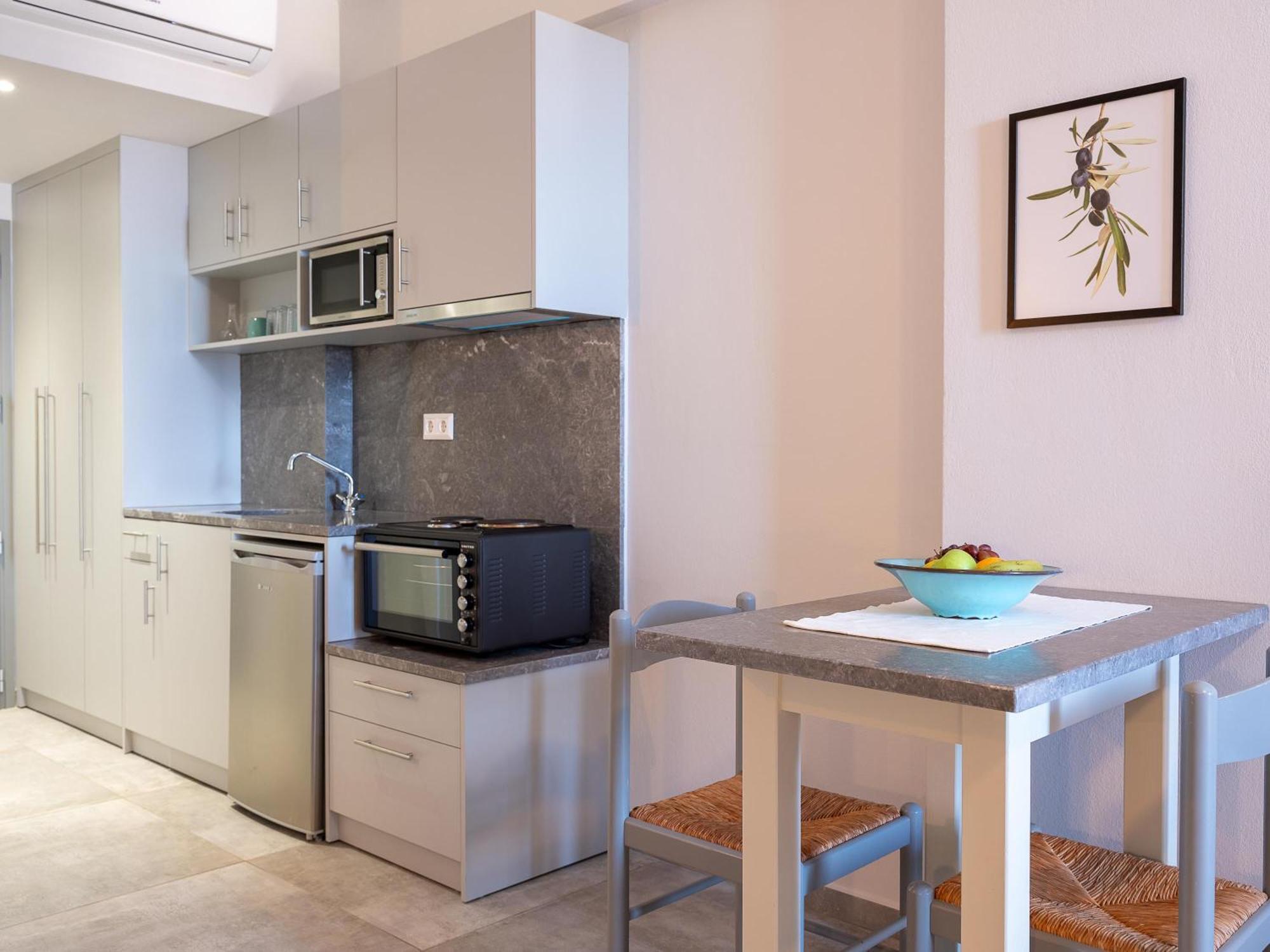 Evalia Apartments ヘルソニソス エクステリア 写真