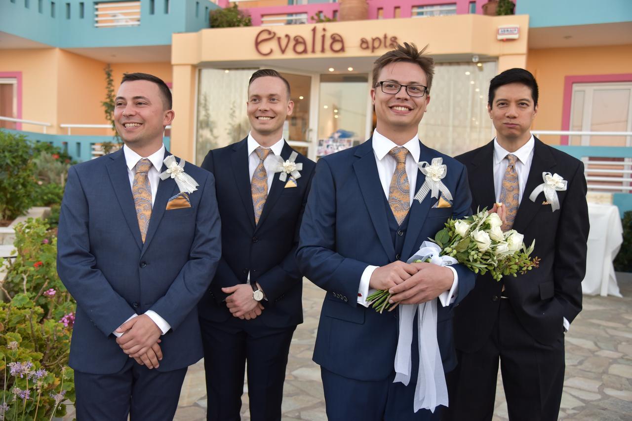 Evalia Apartments ヘルソニソス エクステリア 写真